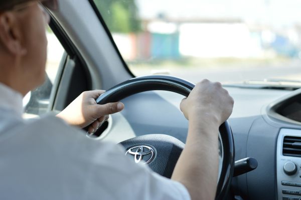 Réservez votre chauffeur de prestige à Saint-Tropez